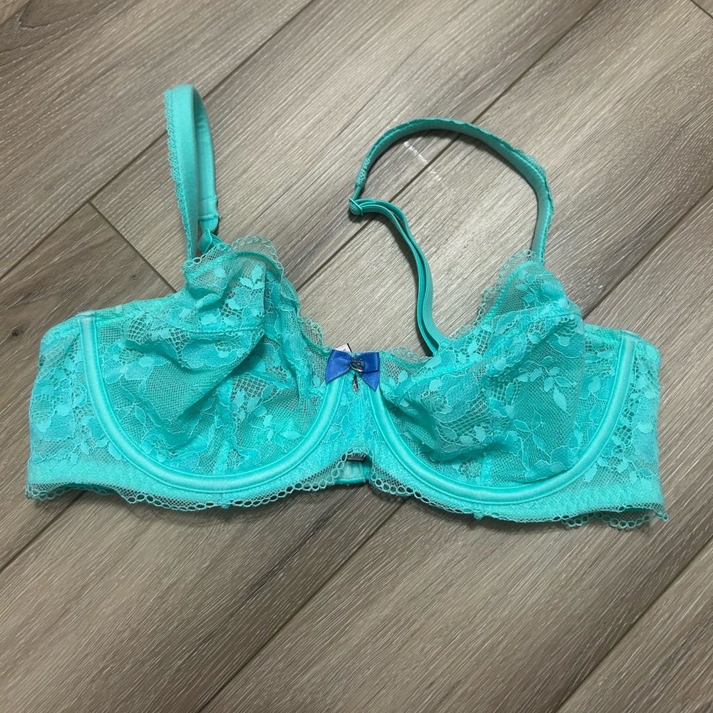 Victoria’s Secret unlined demi bra